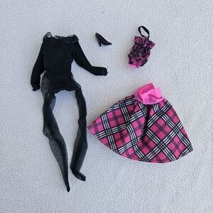 Mattel Barbie Fashions Dinner Date Pink Black Plaid Purse Pantyhose Dress VTG
